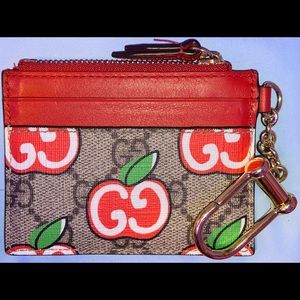 GUCCI Chinese Valentine’s Day Keychain Wallet
